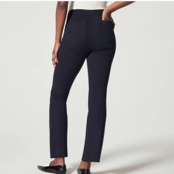 Spanx On-the-Go Kick Flare Pants Classic Navy Blue Size XL - Picture 2 of 10